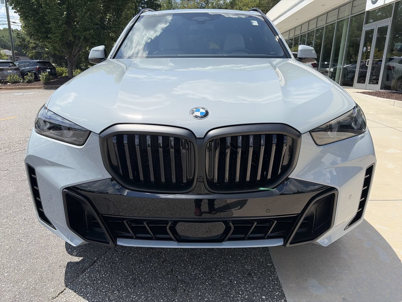 Used 2026 Brooklyn Grey Metallic BMW xDrive40i image 10