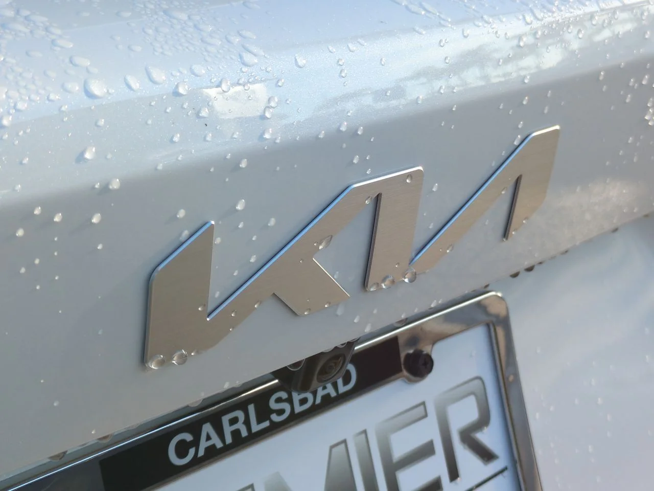 New 2026 Snow White Pearl Kia EX image 32