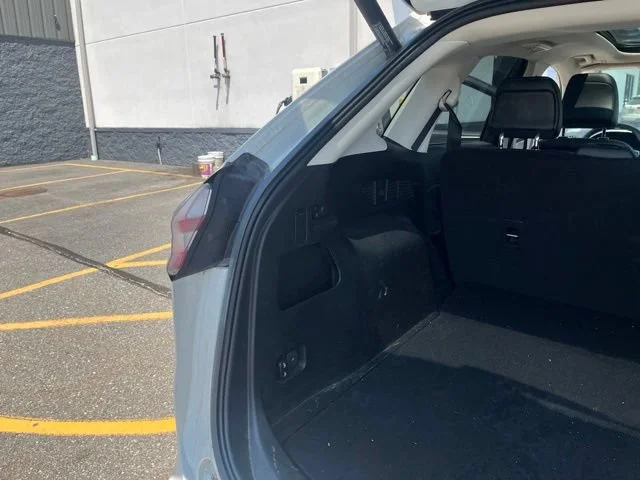 Used 2021 White Metallic Ford SEL image 19