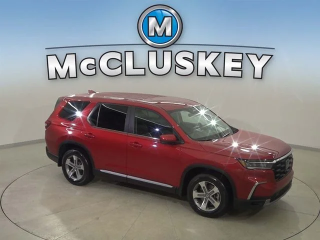 Used 2023 Red Honda EX-L image 26