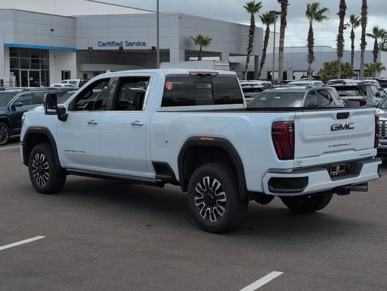New 2026 Glacier White Tricoat GMC Denali Ultimate image 6