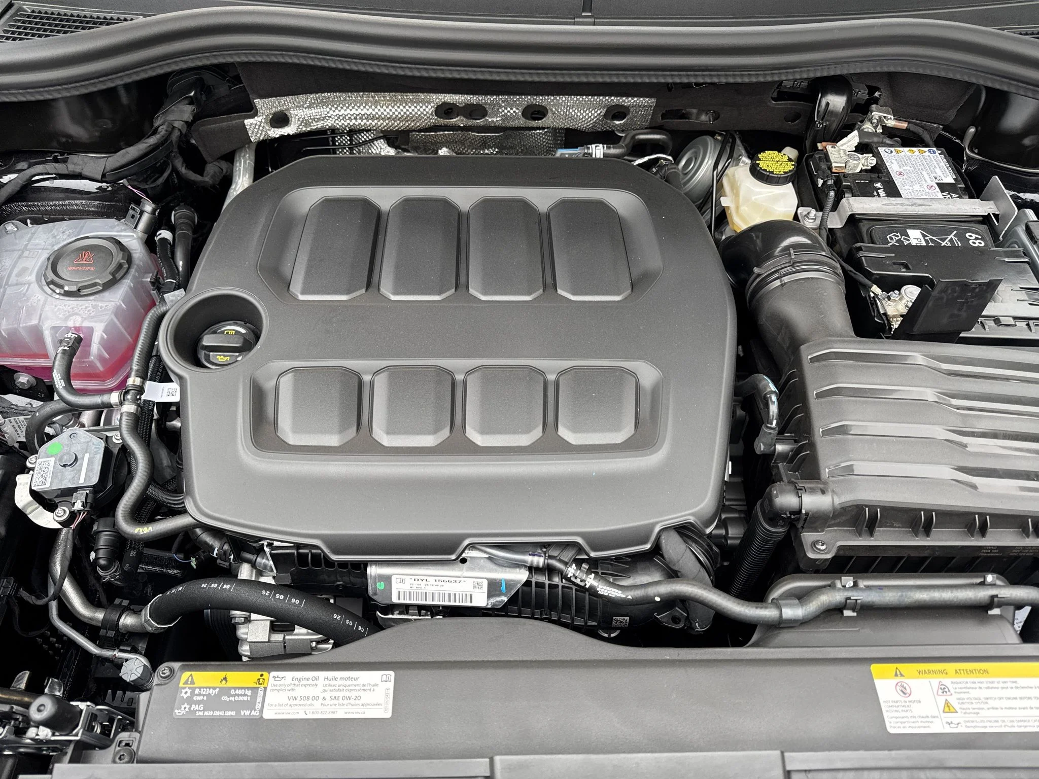 New 2026 Deep Black Pearl Volkswagen SE image 33
