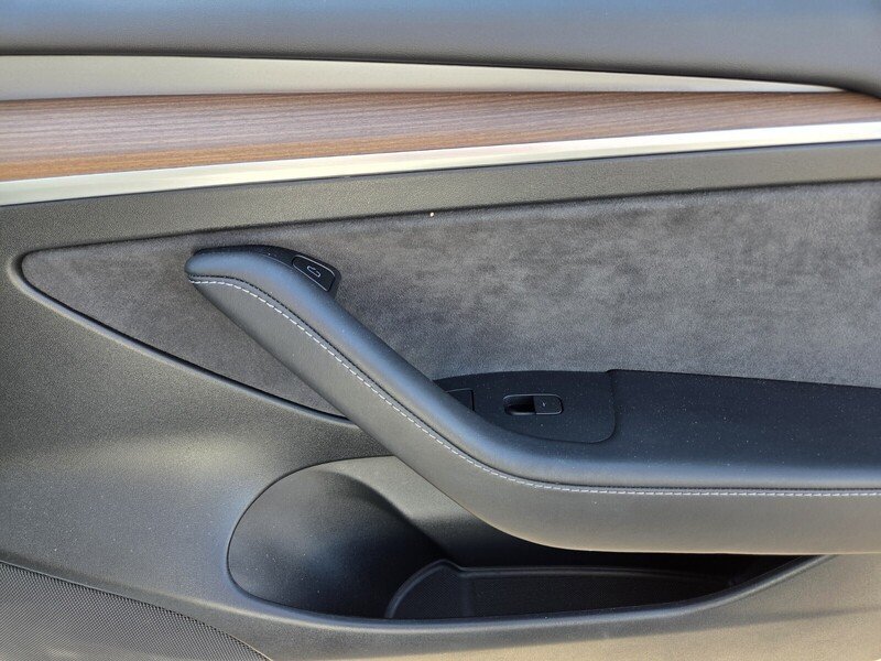 Used 2023  Tesla Performance image 22