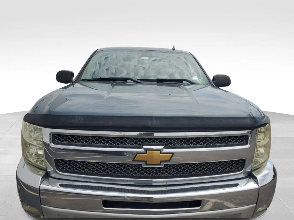 Used 2012 Gray Chevrolet LT image 10