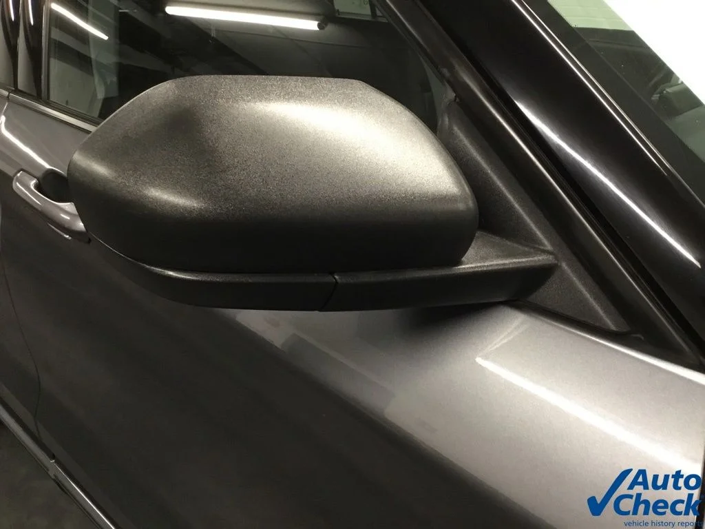 2022 Ford Explorer XLT - Photo 17