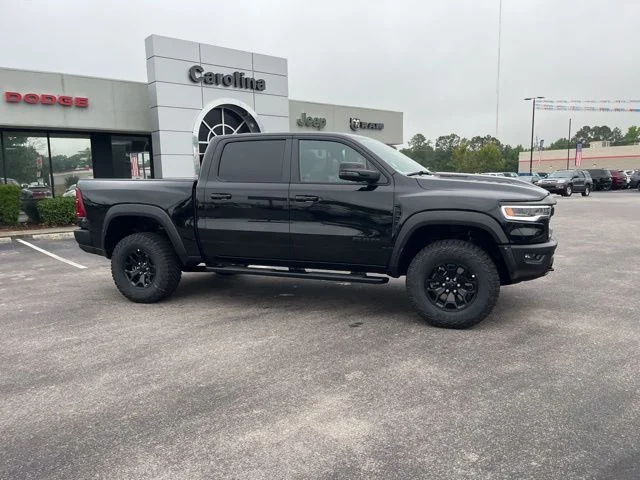 New 2026 Diamond Black Crystal Pearl-Coat Exterior Paint RAM RHO image 2