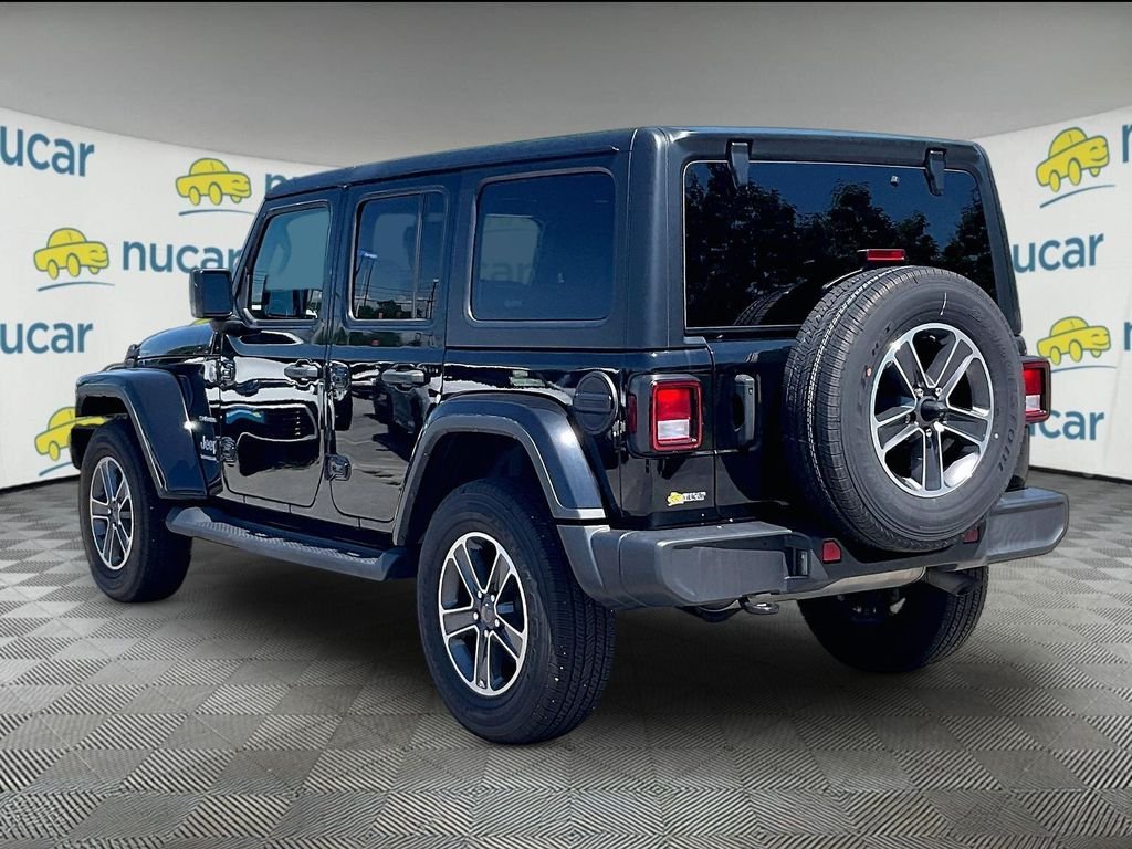 Used 2023 Black Clearcoat Jeep Sahara image 4