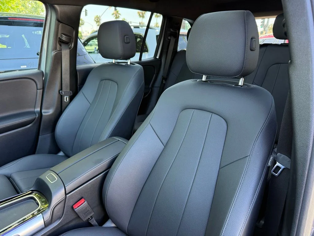 Used 2026 Gray Mercedes-Benz GLB 250 image 13