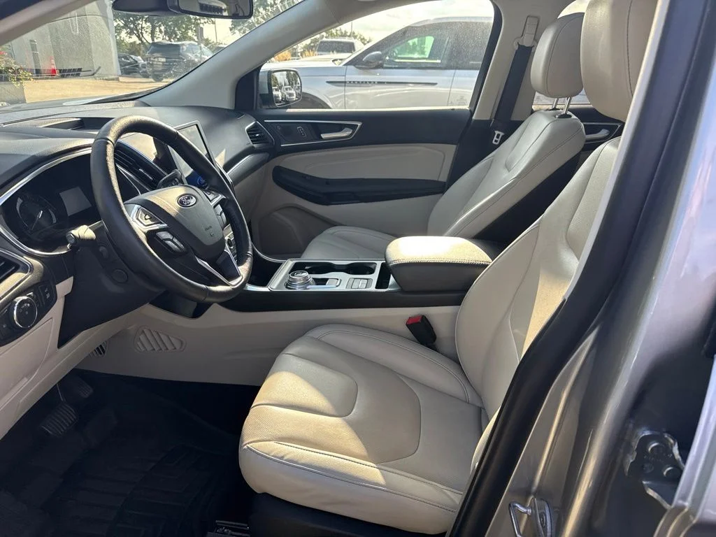 Used 2021 Silver Ford Titanium image 6