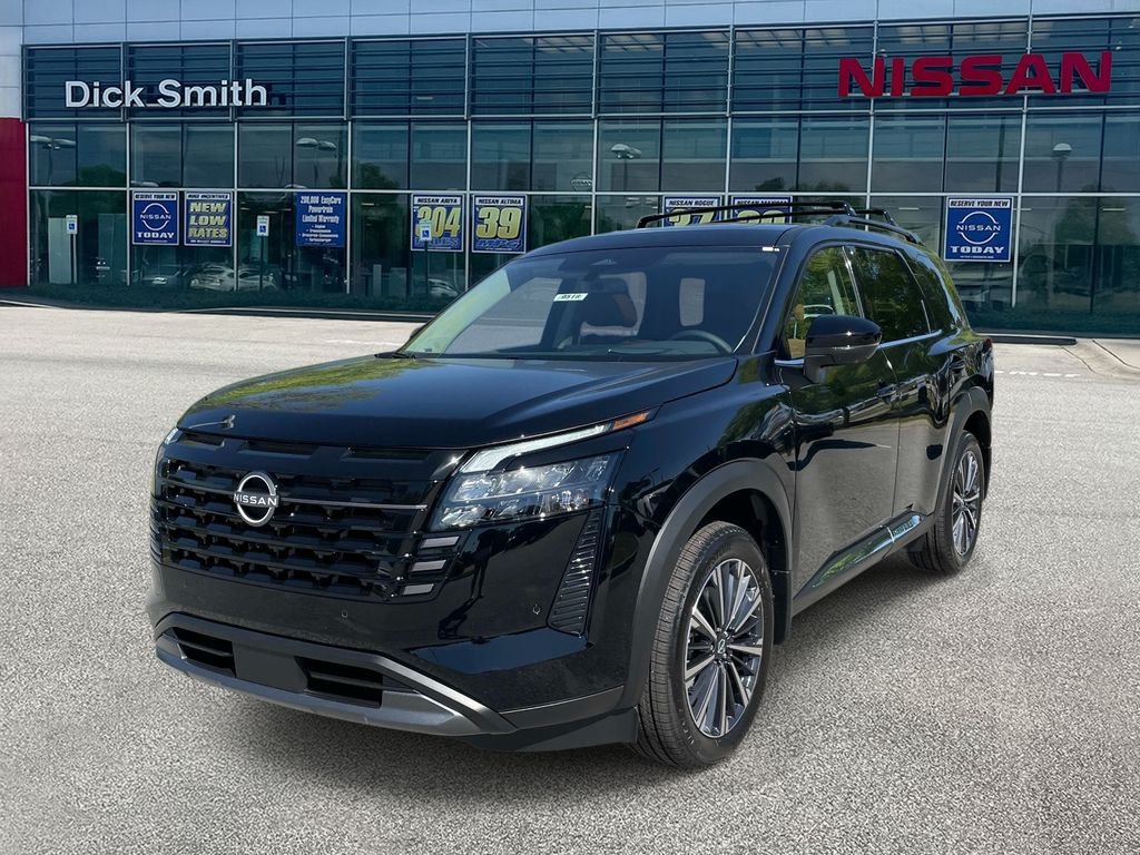 New 2026 Super Black Nissan Platinum image 3