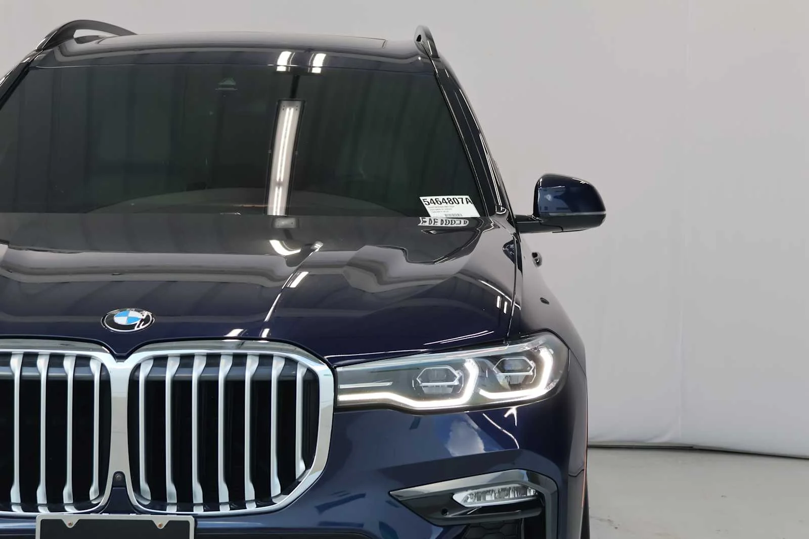 Used 2020 Tanzanite Blue II Metallic BMW xDrive40i image 5