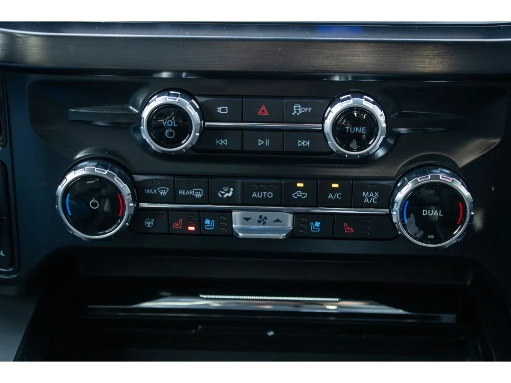 New 2026 Avalanche Ford F-350® Lariat® image 43