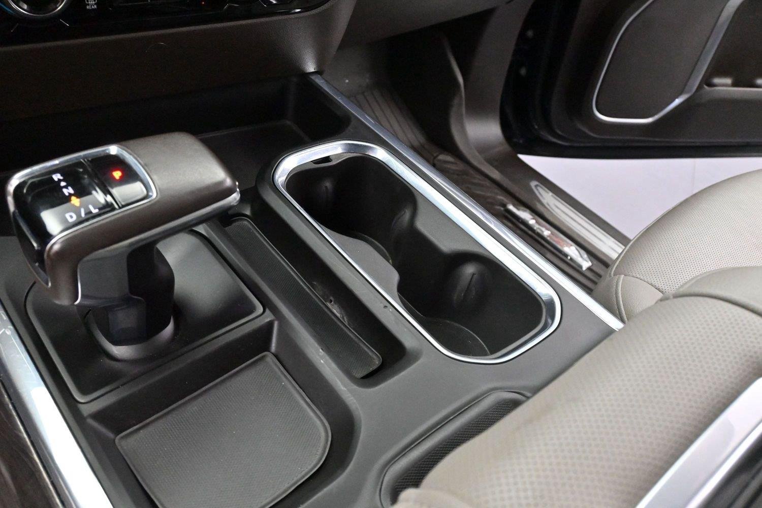Used 2022 Dark Ash Metallic Chevrolet LTZ image 19