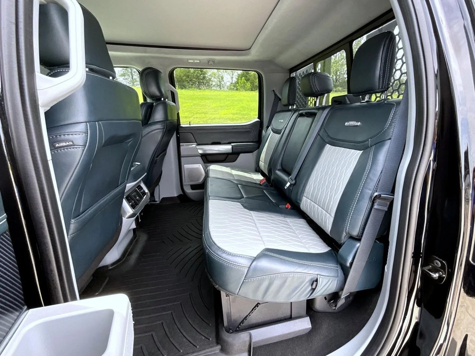 Used 2024 Black Ford Limited image 20