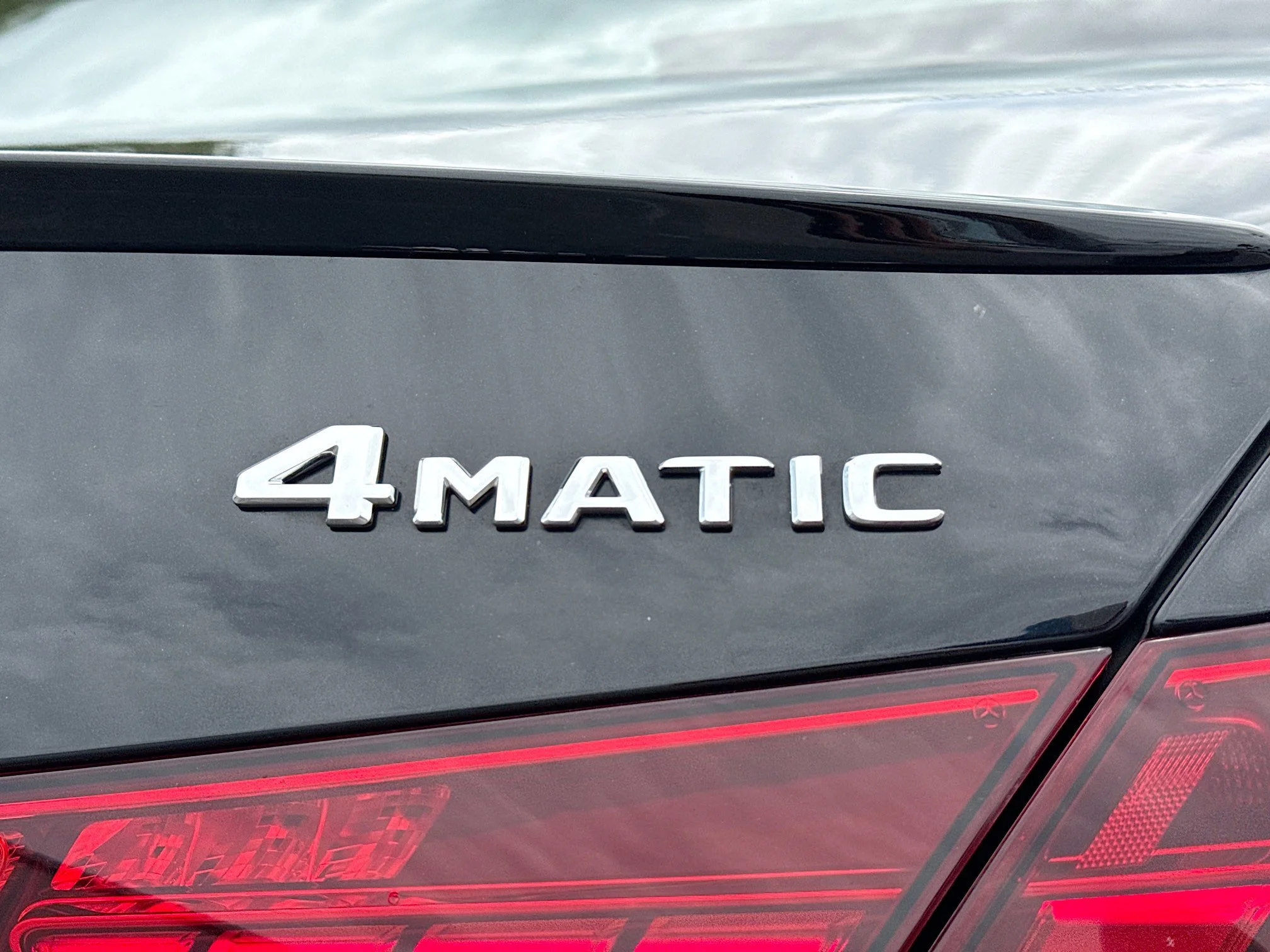 Used 2022 Obsidian Black Metallic Mercedes-Benz C 300 image 11