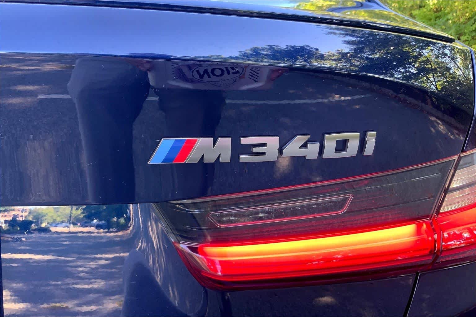Used 2020 Tanzanite Blue II Metallic BMW M340i xDrive image 9