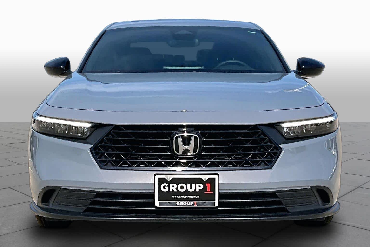 Used 2025 Urban Gray Pearl Honda Sport image 4