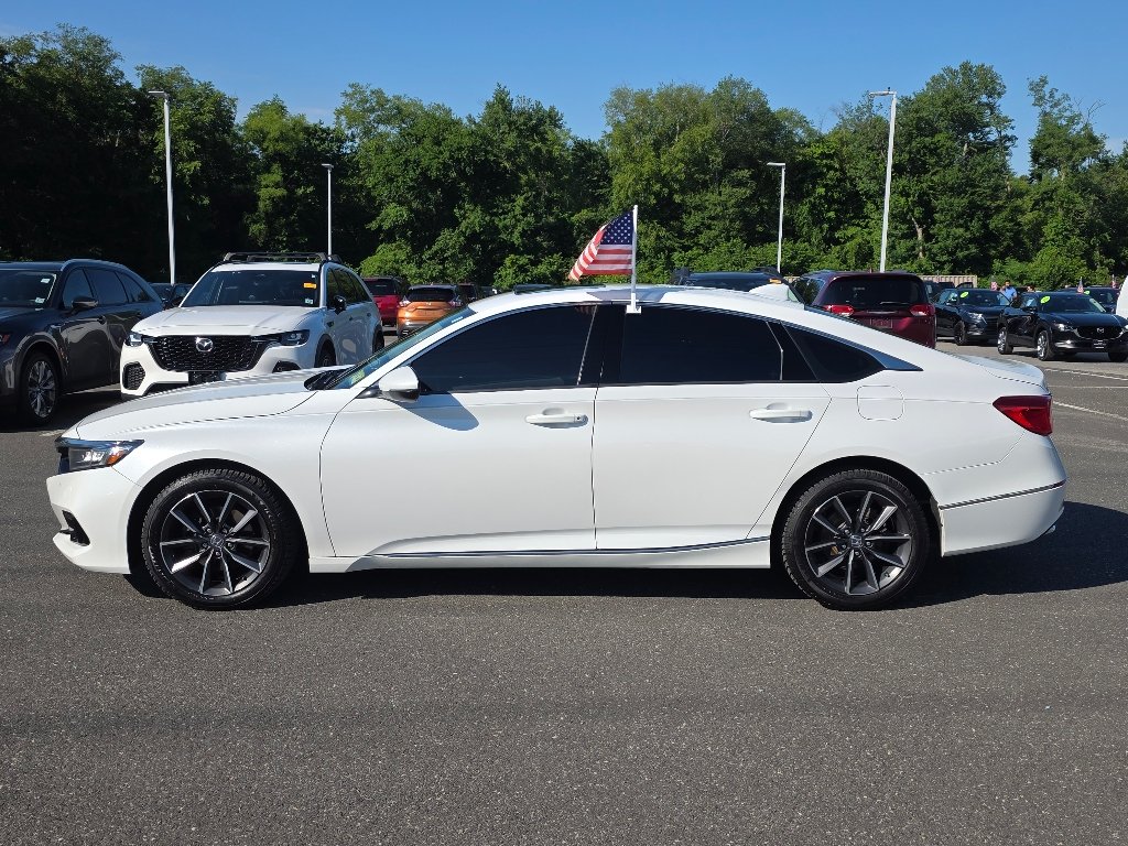 Certified Used 2021 White Honda EX-L image 12