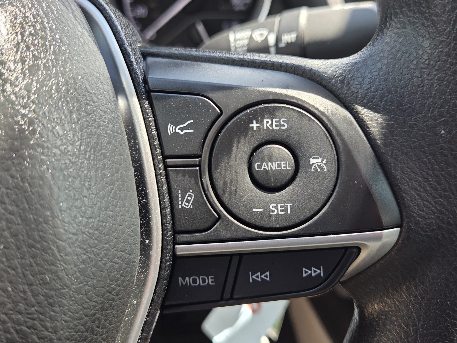 Used 2024 Midnight Black Metallic Toyota LE image 21