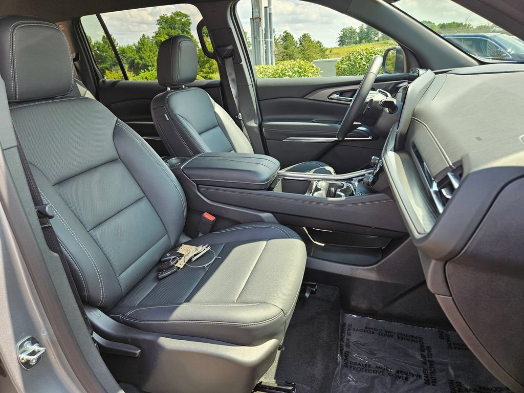 Used 2026 Sterling Gray Metallic Chevrolet LT image 13