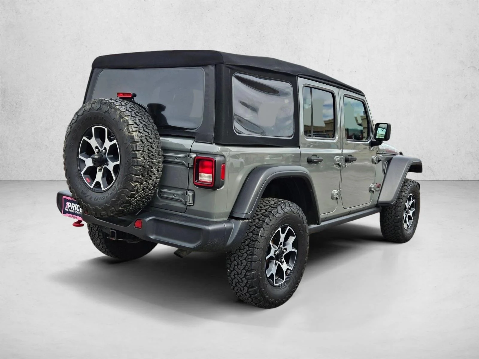 Used 2019 Sting-Gray Clearcoat Jeep Rubicon image 5