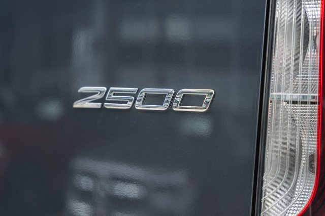 New 2026  Mercedes-Benz Crew 144 WB image 56