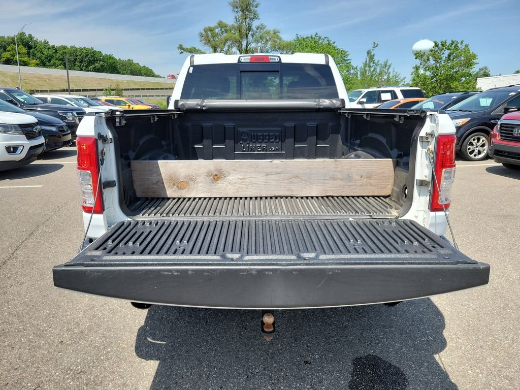 Used 2020 White Ram Big Horn/Lone Star image 28