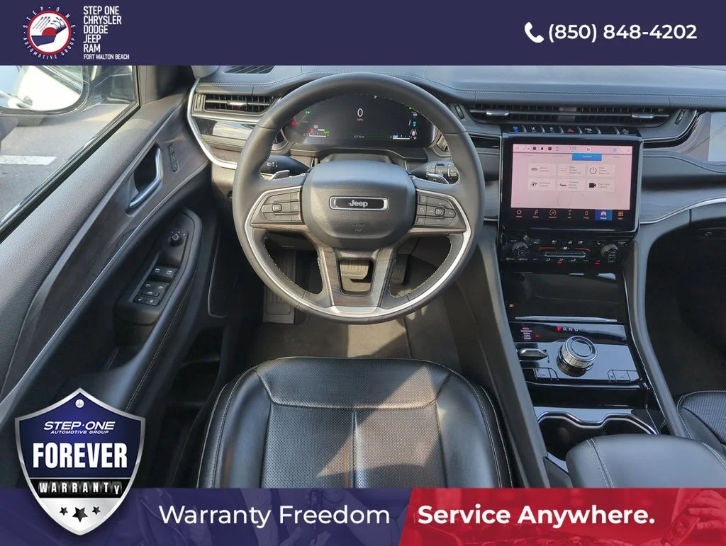 Used 2022 Silver Jeep 4xe image 13