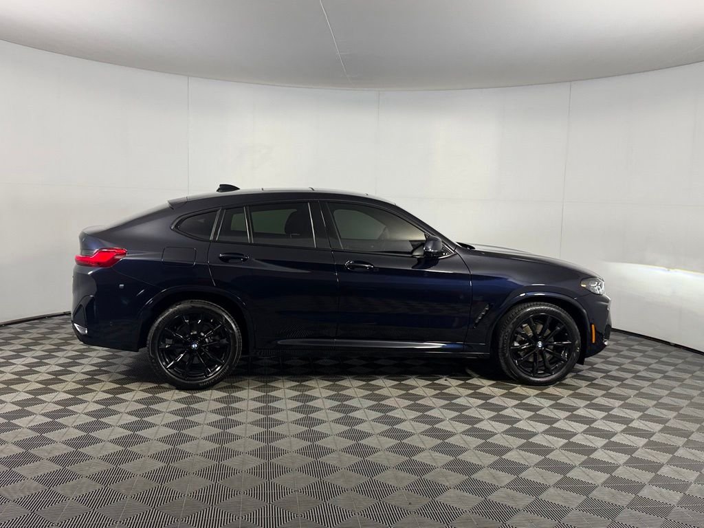 Certified Used 2025 Black BMW xDrive30i image 6