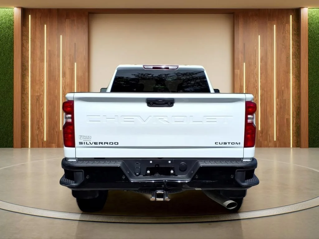 2025 Chevrolet Silverado 2500HD Custom - Photo 28