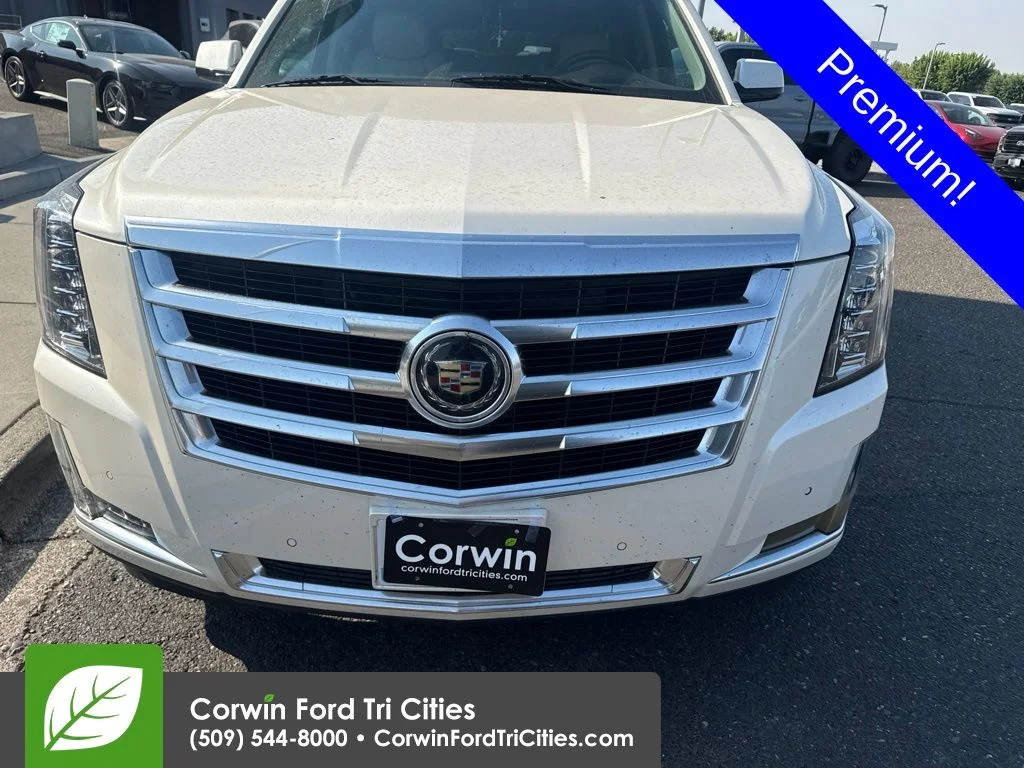 Used 2015 White Cadillac Premium image 6