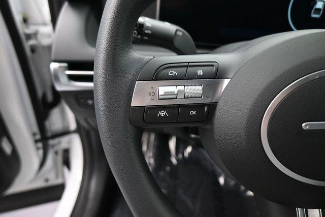 New 2026 White Hyundai SEL Activity AWD image 18