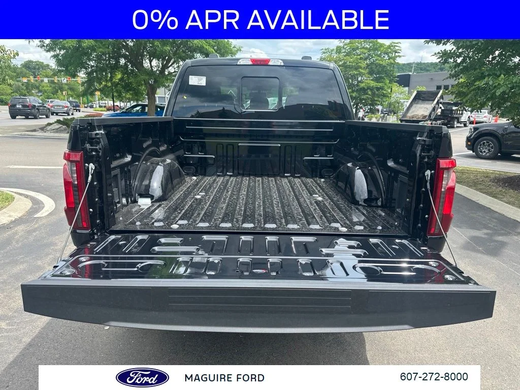 New 2026 Agate Black Metallic Ford XLT image 10