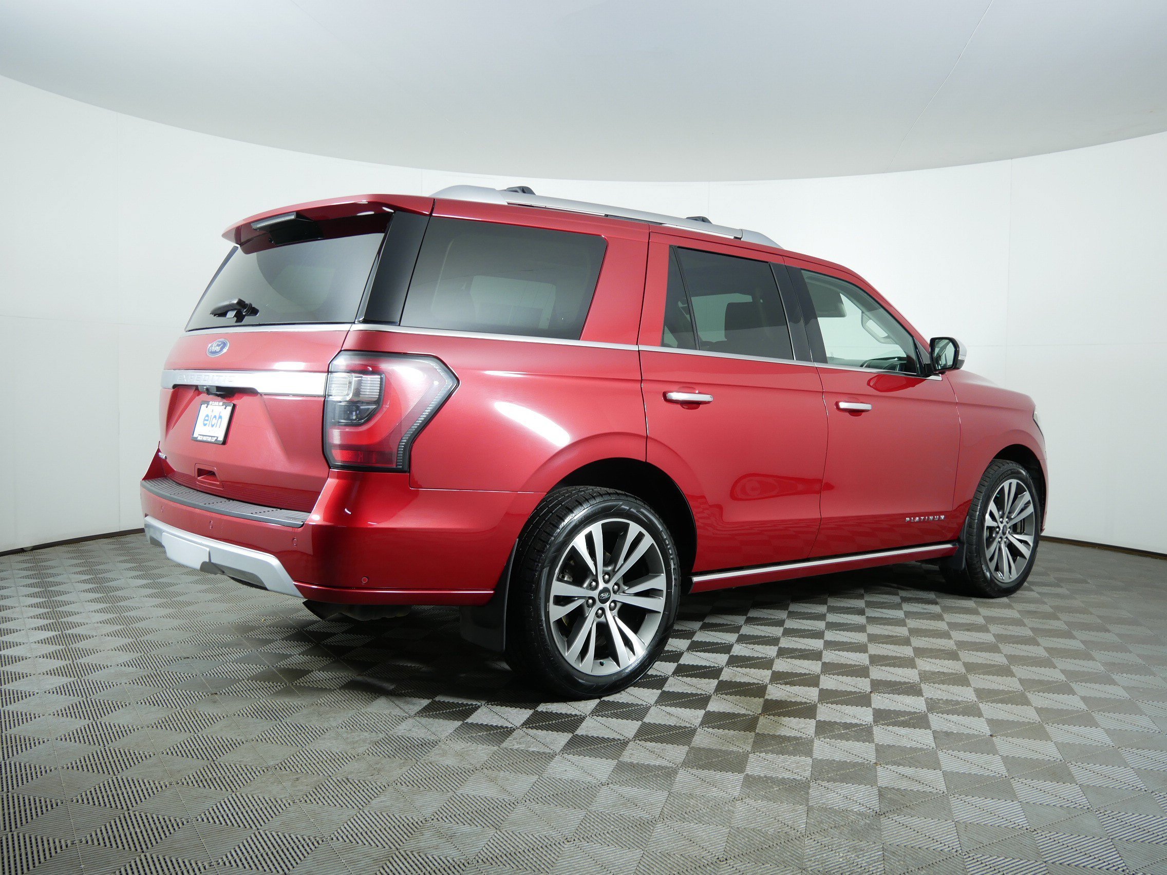 Used 2020 Rapid Red Metallic Tinted Clearcoat Ford Platinum image 7