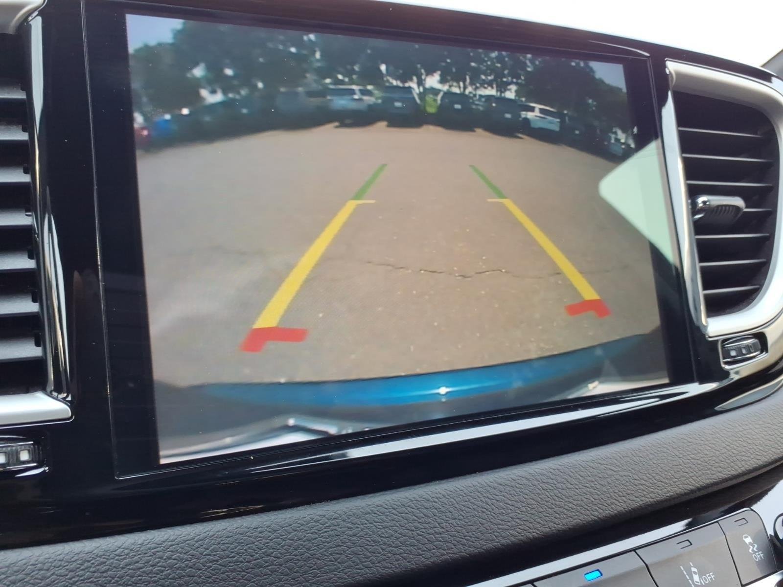 Used 2025 Fathom Blue Pearlcoat Chrysler Select image 4