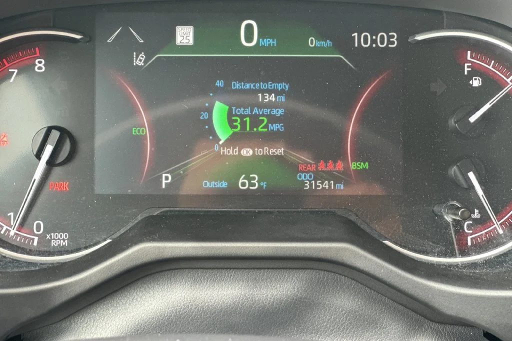 Used 2025 Pearl Toyota XLE image 31