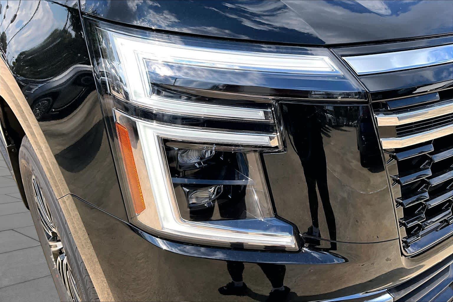 New 2026 Super Black Nissan SL image 19