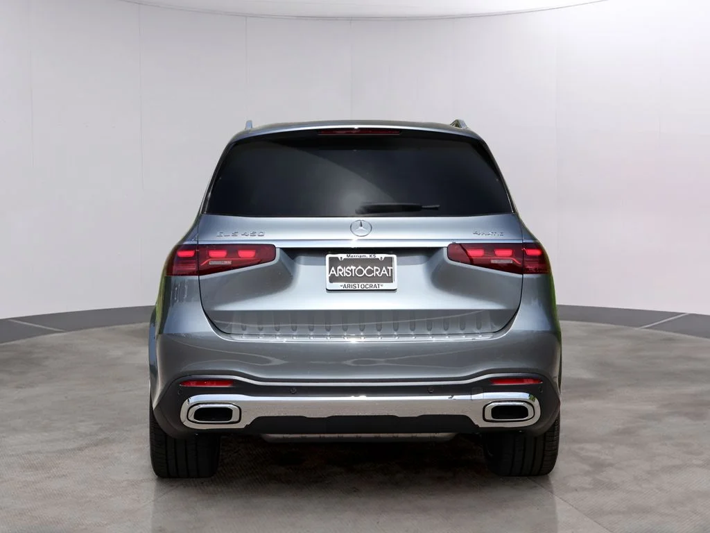 New 2026 Selenite Grey Metallic Mercedes-Benz GLS 450 image 6
