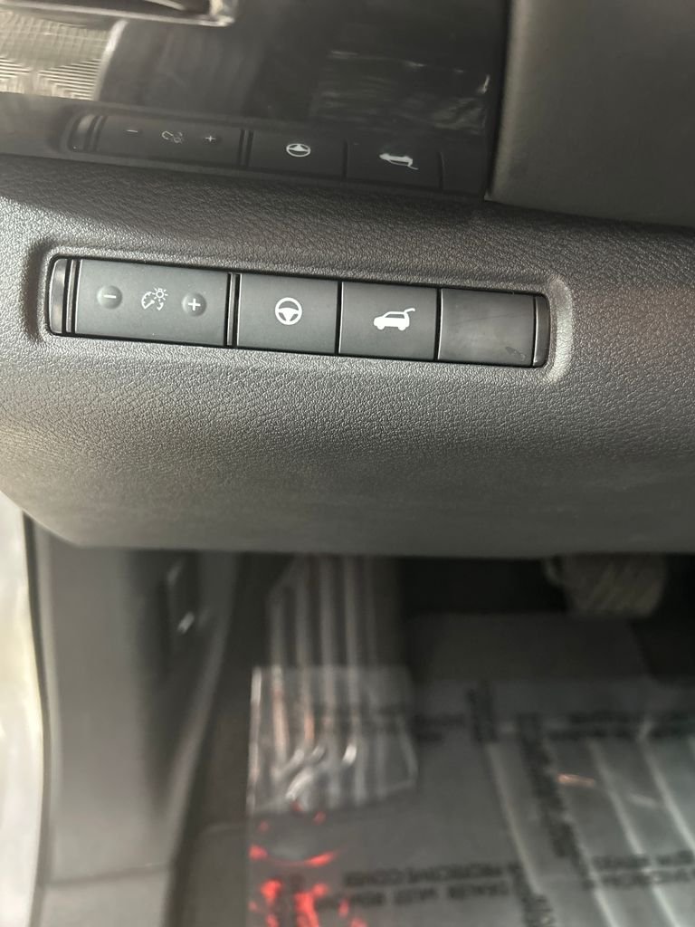 Used 2025 Silver Nissan SV image 24