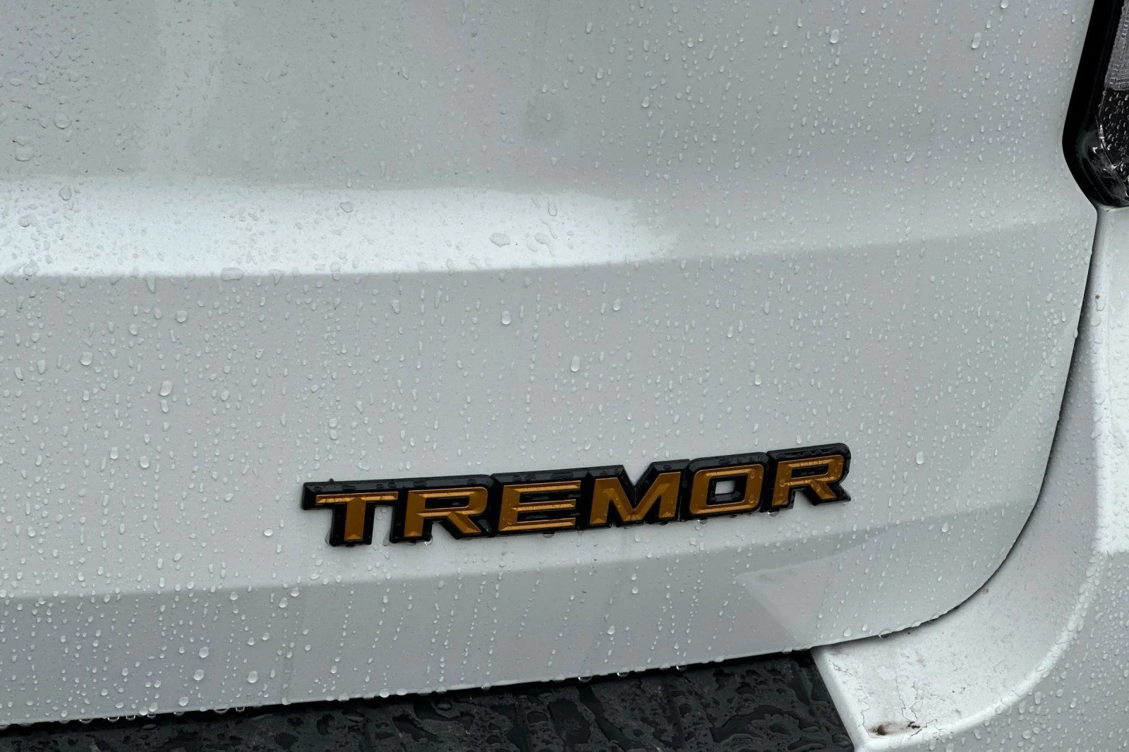 New 2026 Star White Metallic Tri-Coat Ford Tremor® image 23