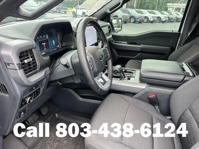 Used 2025 Oxford White Ford XLT image 6
