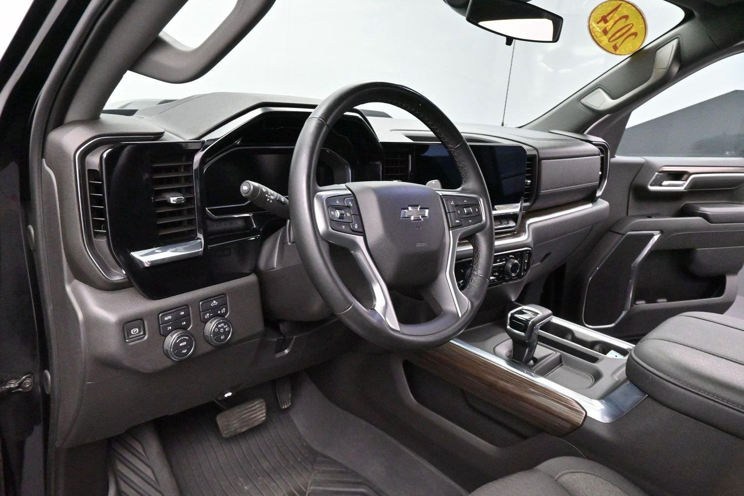 Used 2024 Black Chevrolet LT Trail Boss image 16