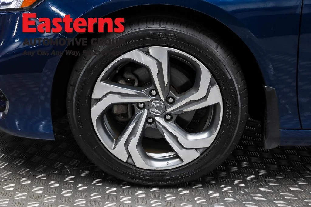 Used 2020 Blue Honda EX-L image 31