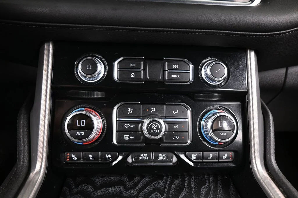 Used 2024 Sterling Metallic GMC Denali image 33