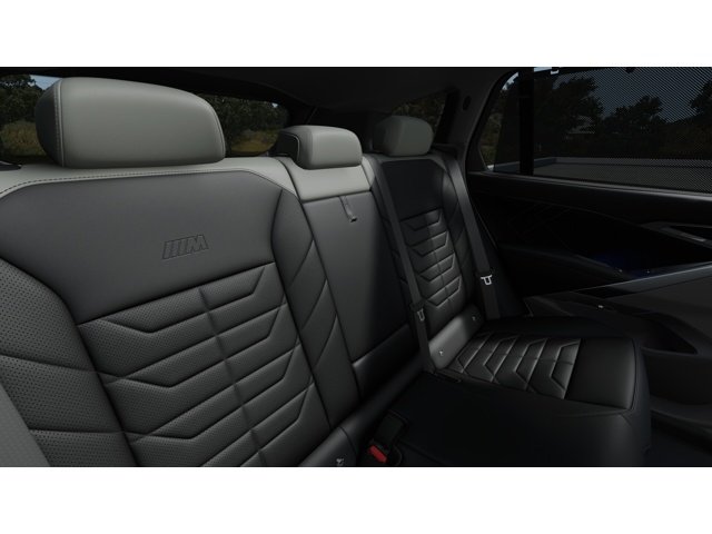 New 2027 Dravit Grey Metallic BMW  image 12