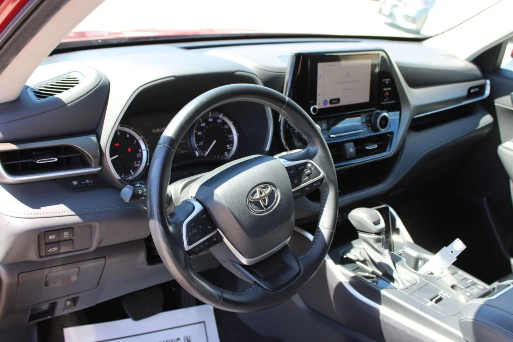 Used 2023 Red Toyota XLE image 32