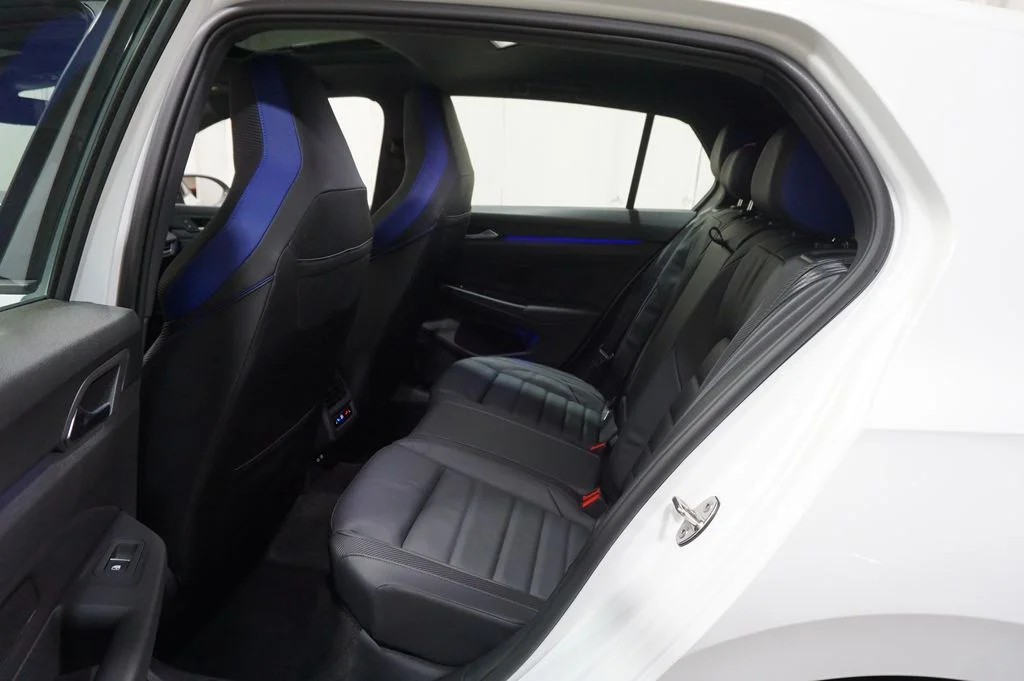 Used 2024 White Volkswagen 2.0T image 13