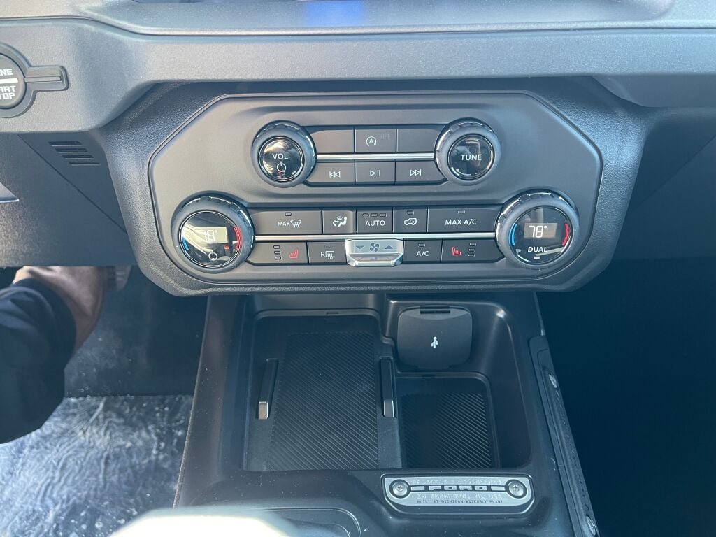 New 2026 Carbonized Gray Metallic Ford Big Bend image 13