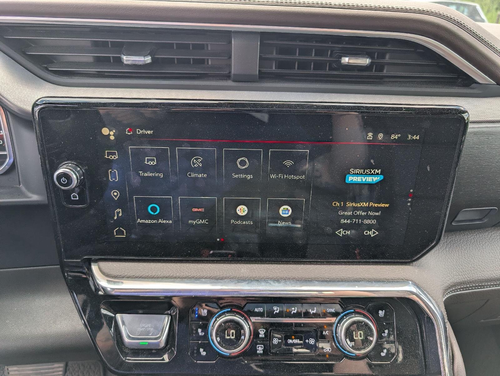 Used 2024 White Frost Tricoat GMC Denali image 20