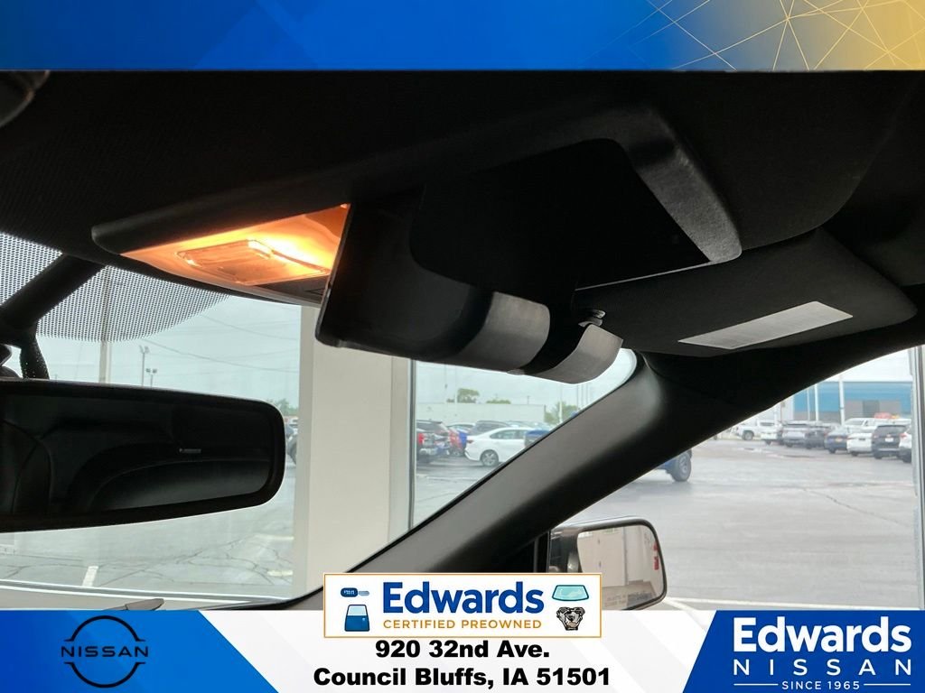Used 2017 Silver Ford XLT image 35